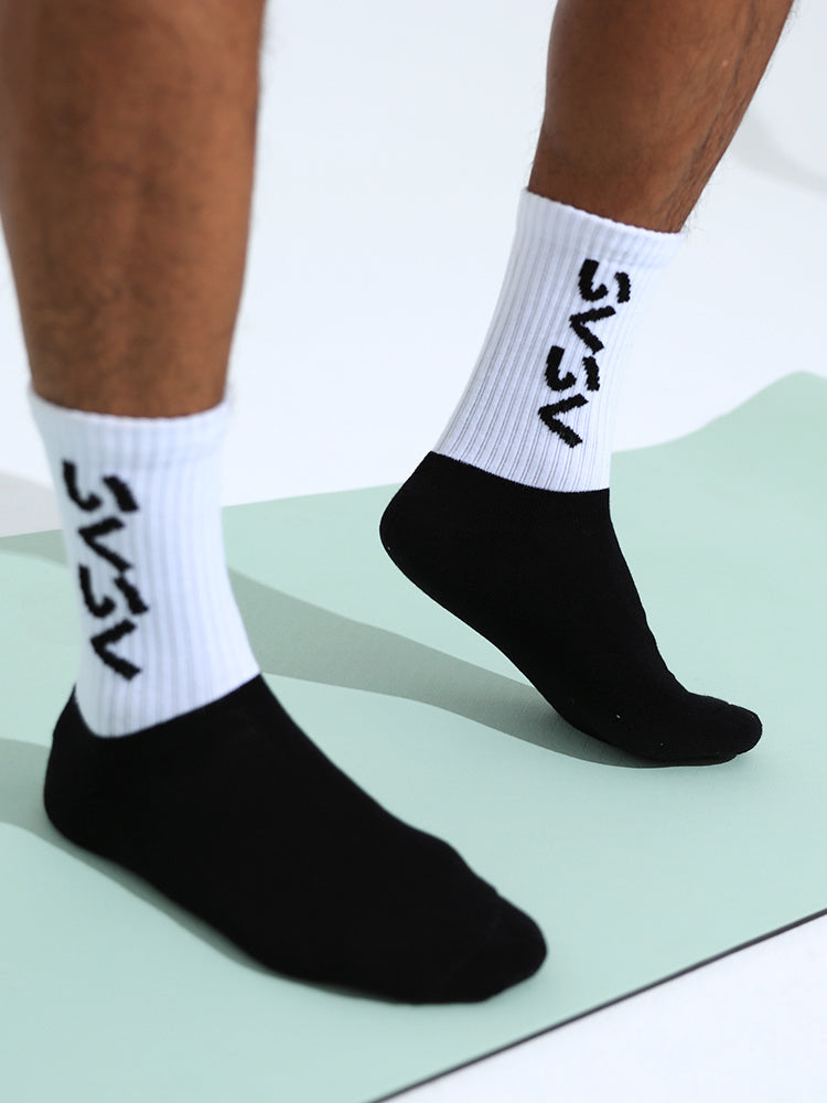 Original design of black and white fitness socks