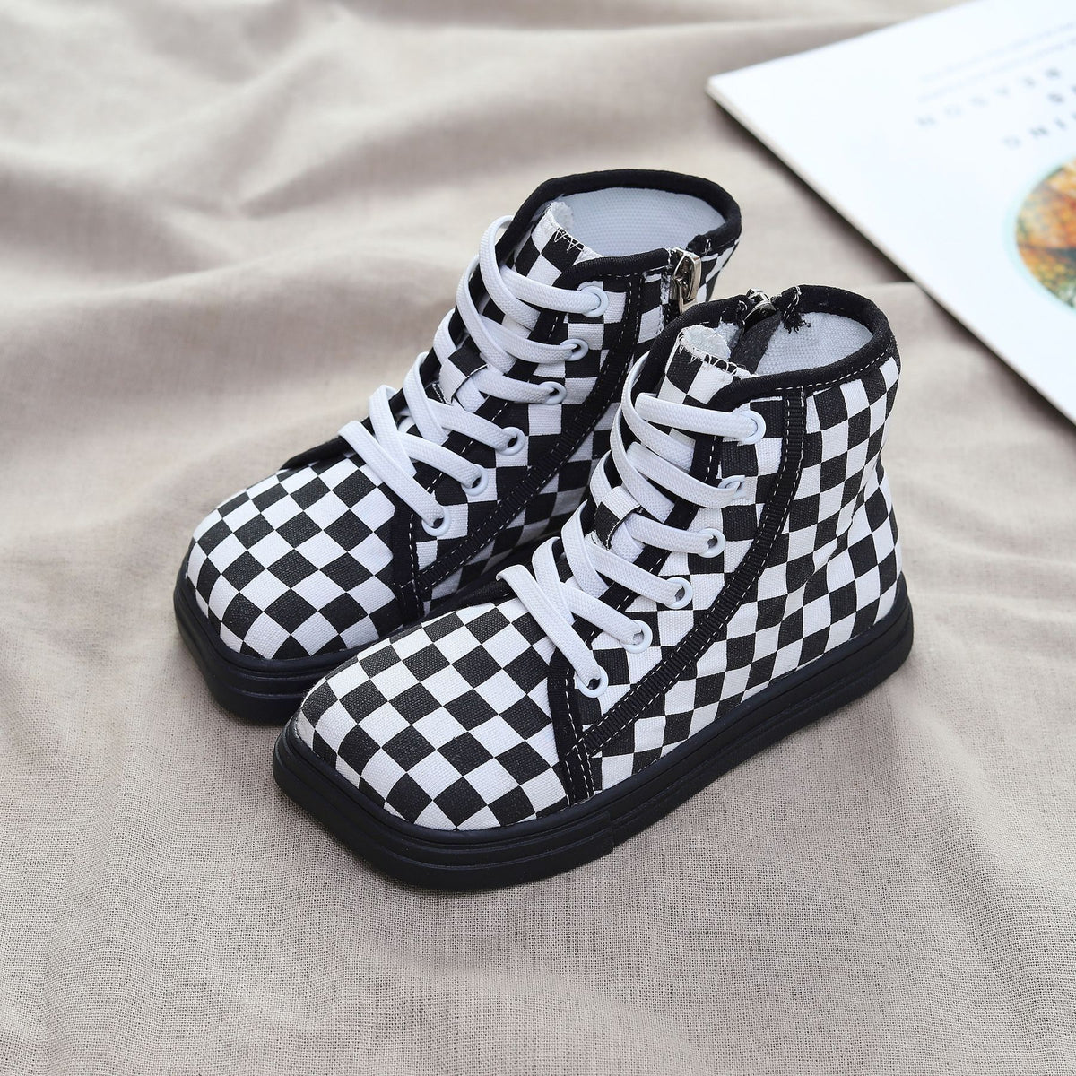 Checkerboard Single Boot Zipper Casual Shoes